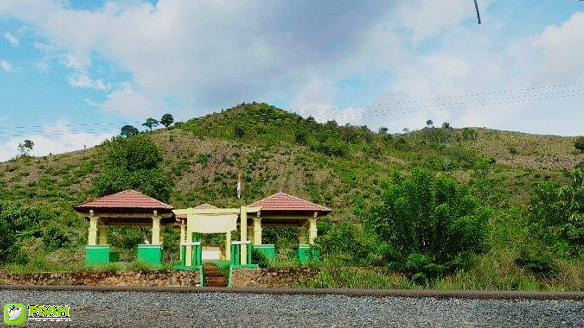 Misteri Gunung Pamaton: Keheningan yang Menyimpan Rahasia