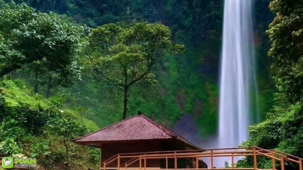 Curug Cimahi: Keindahan Alam yang Menyimpan Misteri