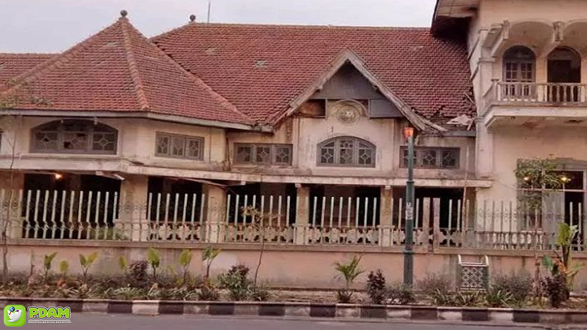 Kisah Mistis Omah Lowo: Misteri yang Terpendam di Solo
