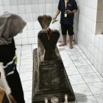 Misteri Makam Kuno Tersembunyi di Ruko Cokronegaran