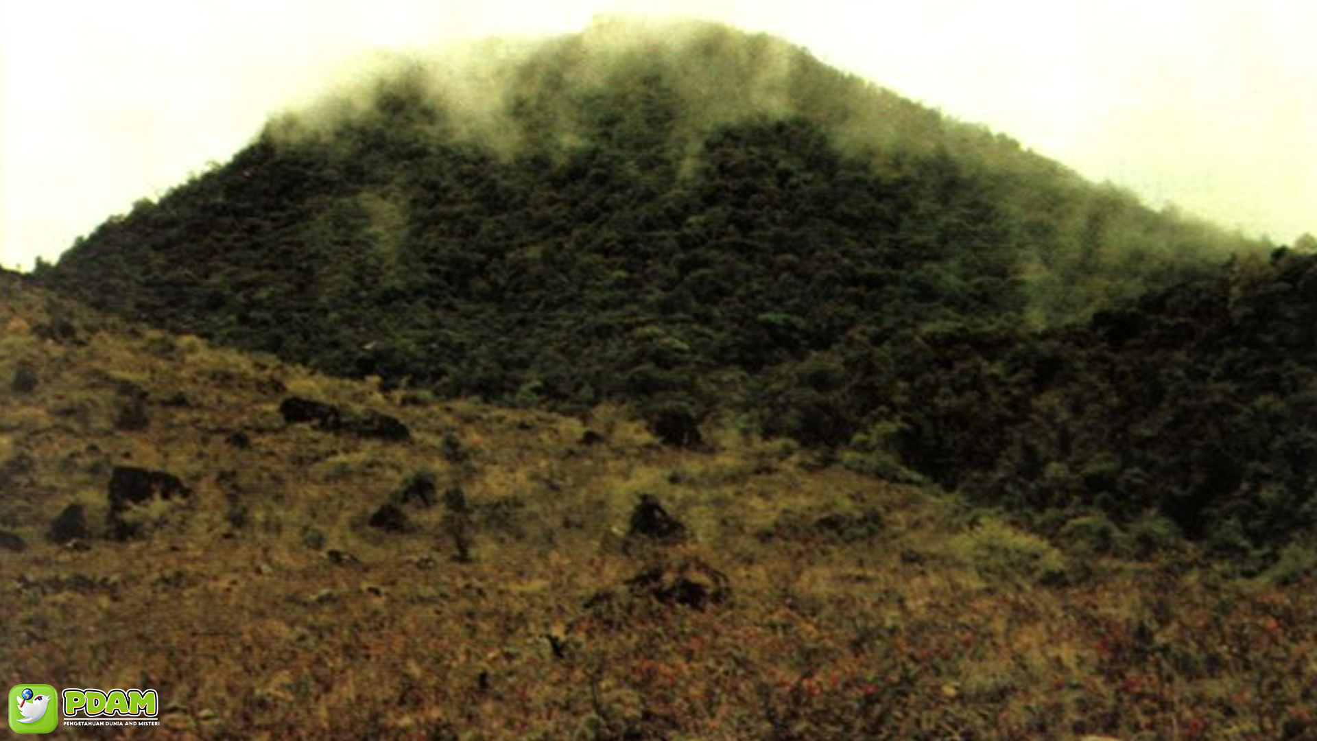 Gunung Peuet Sague, Simpanan Kisah Mistis dari Negeri Aceh