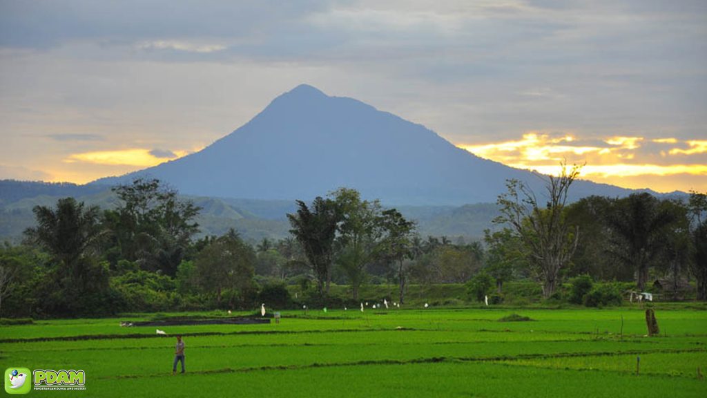 Jejak Misteri di Gunung Seulawah Agam yang Jarang Terungkap
