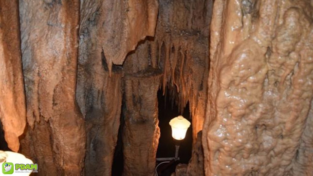 Gua Lakasa dan Kisah Mistis yang Mengundang Rasa Ingin Tahu