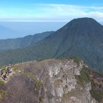 Gunung Gede: Misteri yang Menyelimuti Puncak Jawa Barat