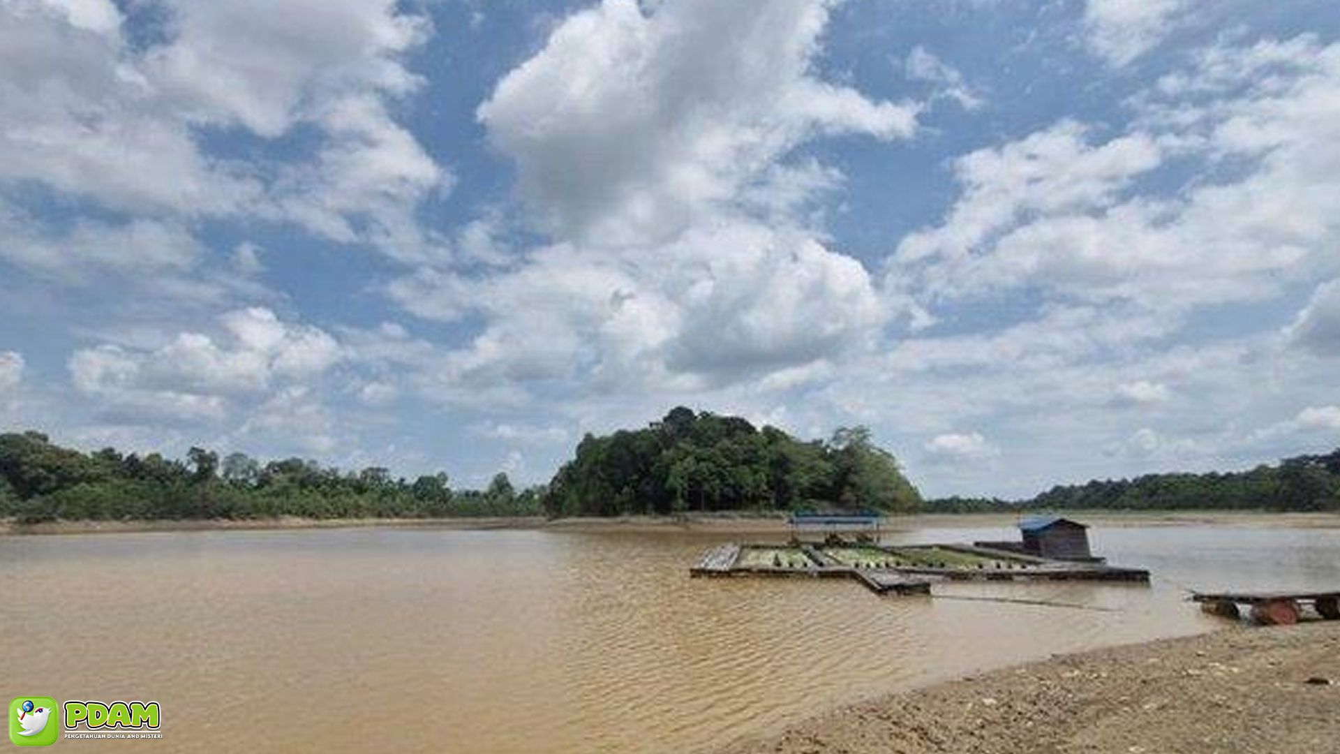 Menjelajahi Sungai Belayan dengan 5 Misteri Membuat Takjub