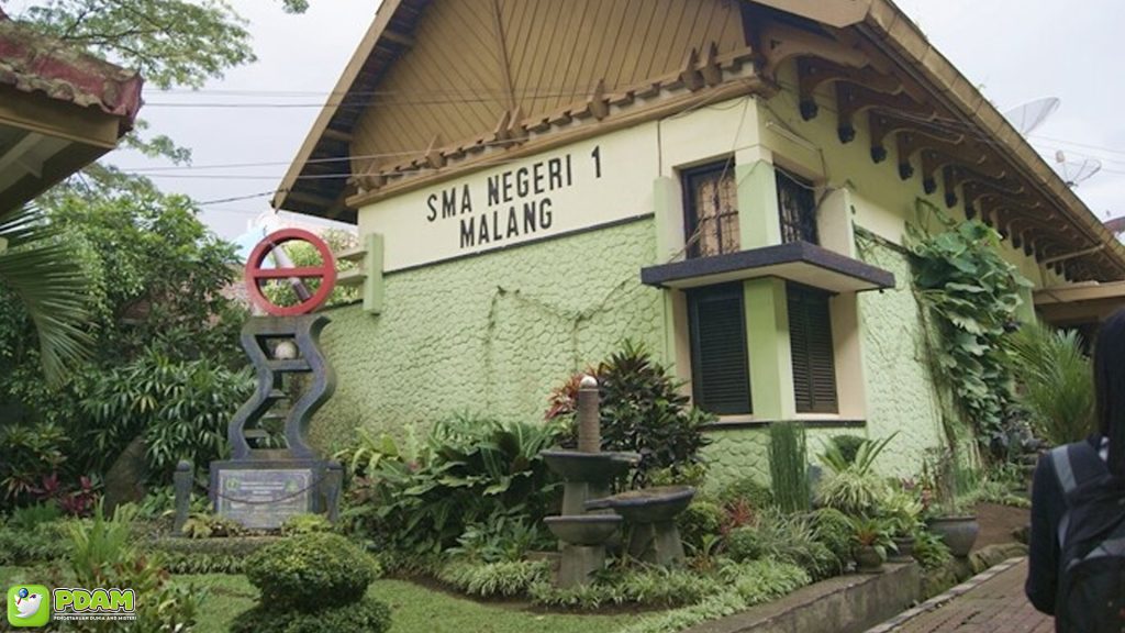 Mengungkap SMA Tugu Malang: 3 Lokasi Misterius di Sekolah 10 Mengungkap SMA Tugu Malang: 3 Lokasi Misterius di Sekolah