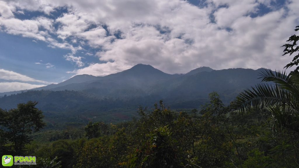Jejak Gunung Argopuro dalam 5 Lokasi Paling Misterius 5 Jejak Gunung Argopuro dalam 5 Lokasi Paling Misterius
