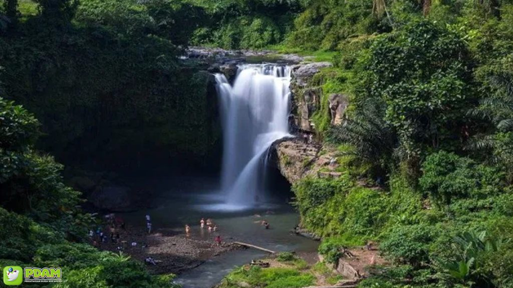 Misteri 3 Legenda Mistis Air Terjun Tegenungan Paling Terkenal 1 Misteri 3 Legenda Mistis Air Terjun Tegenungan Paling Terkenal