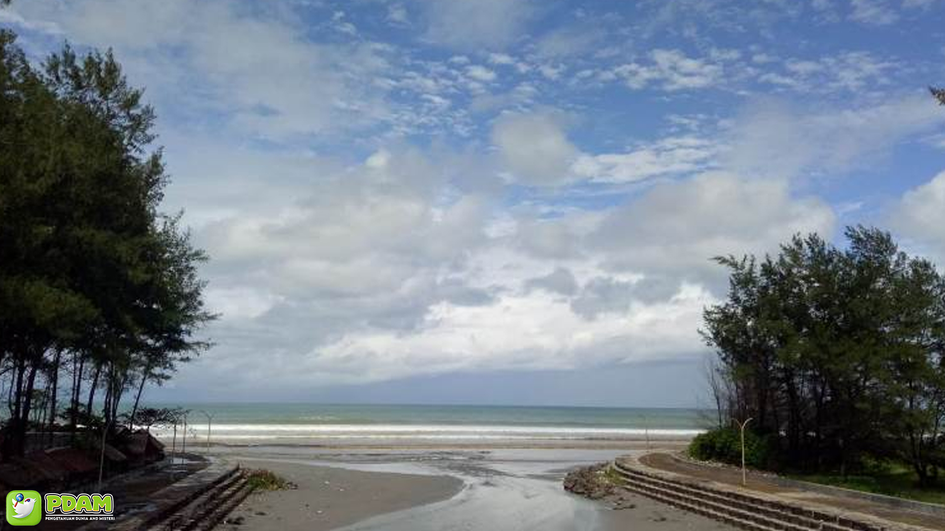 Misteri di Pantai Panjang: 4 Fakta yang Membuat Anda Merinding