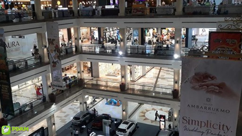 Ambarukmo Plaza: 4 Fakta Menarik di Balik Julukan Angker 1 Ambarukmo Plaza: 4 Fakta Menarik di Balik Julukan Angker