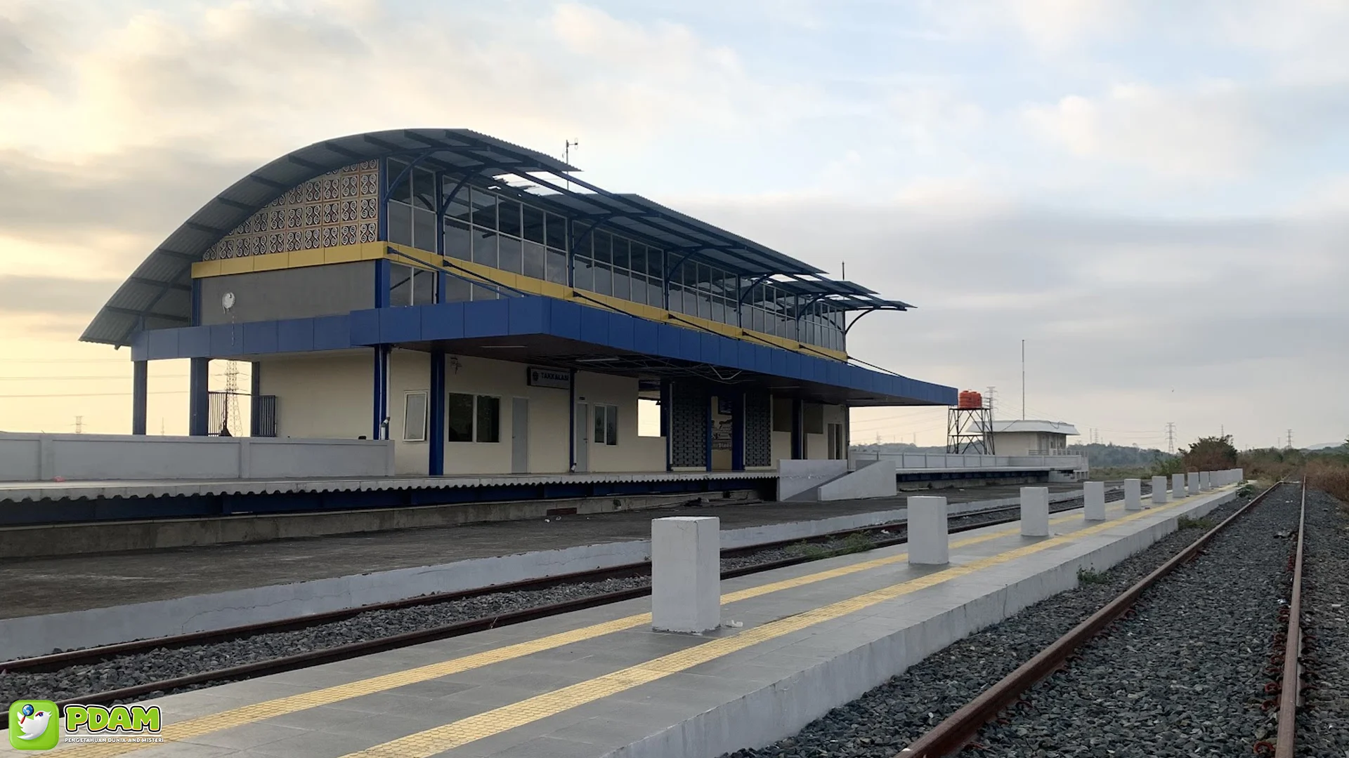 Stasiun Mangkoso: 4 Petunjuk Misterius yang Masih Tersembunyi 1 Stasiun Mangkoso: 4 Petunjuk Misterius yang Masih Tersembunyi