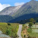 Gunung Talang: 4 Fenomena Aneh yang Masih Diperbincangkan