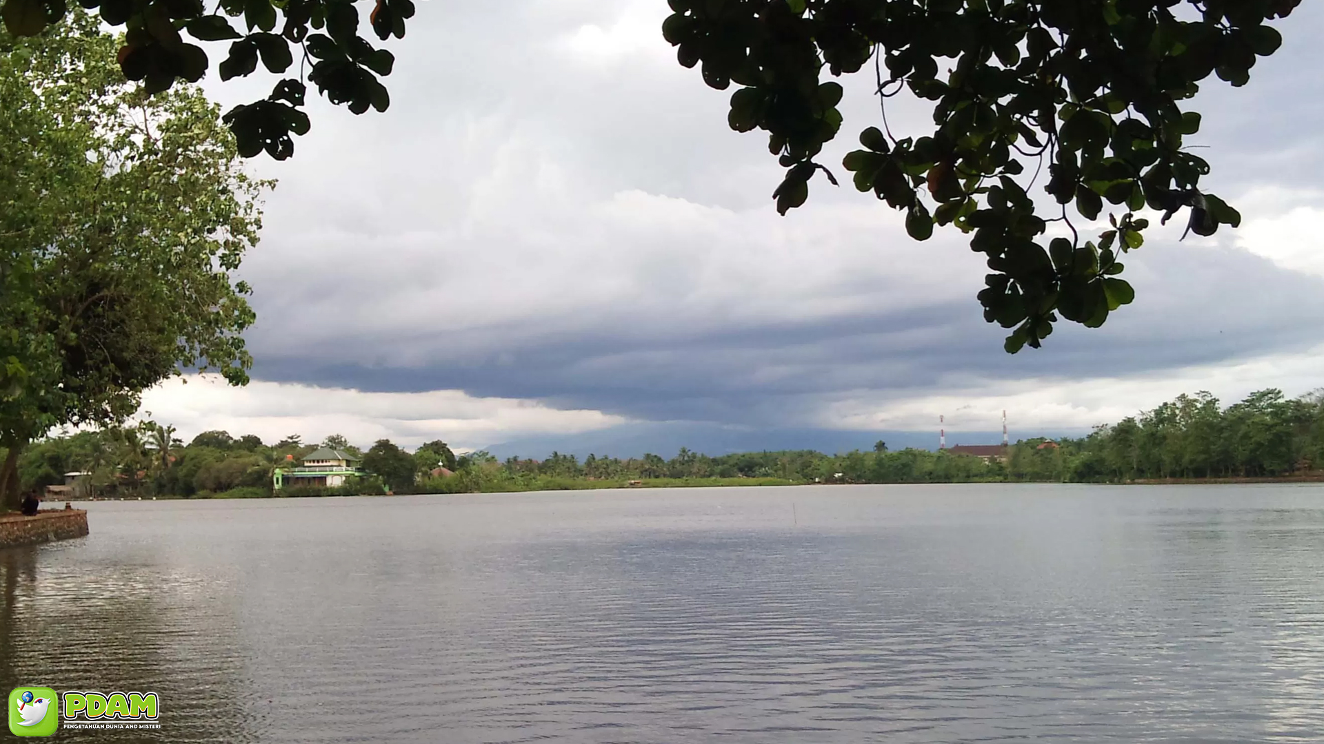 Menyingkap 5 Fenomena Misteri di Situ Cikareti yang Bikin Penasaran