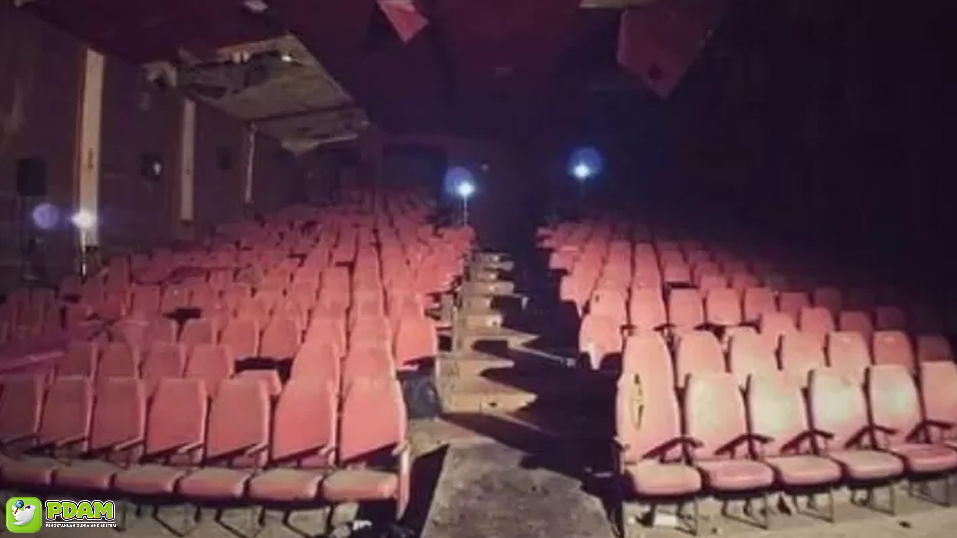 Bioskop Atomom dan 5 Kejadian Aneh yang Pernah Terjadi 4 Bioskop Atomom dan 5 Kejadian Aneh yang Pernah Terjadi