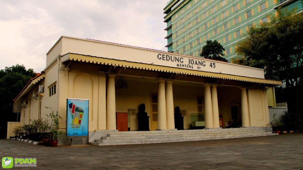 4 Hal Menarik Tentang Struktur Gedung Juang 45 yang Mistis 1 4 Hal Menarik Tentang Struktur Gedung Juang 45 yang Mistis