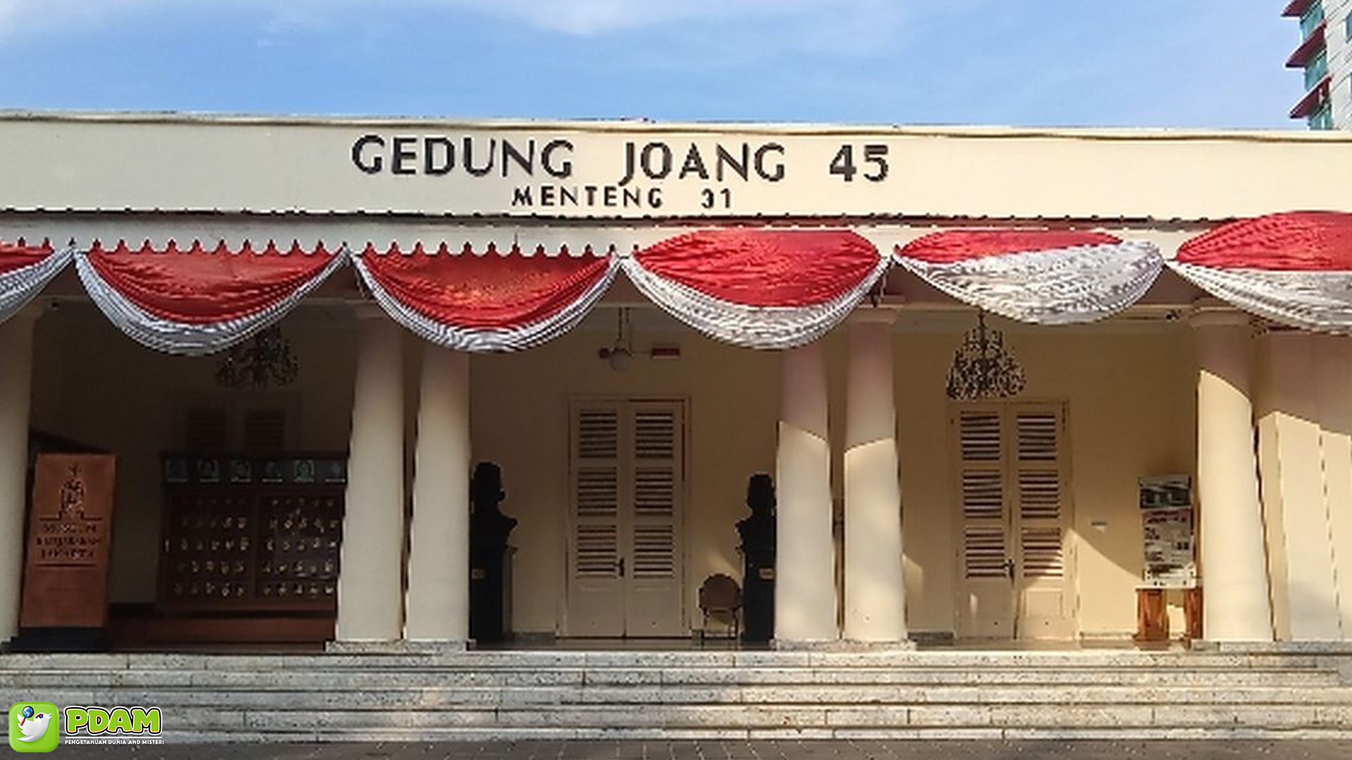 4 Hal Menarik Tentang Struktur Gedung Juang 45 yang Mistis