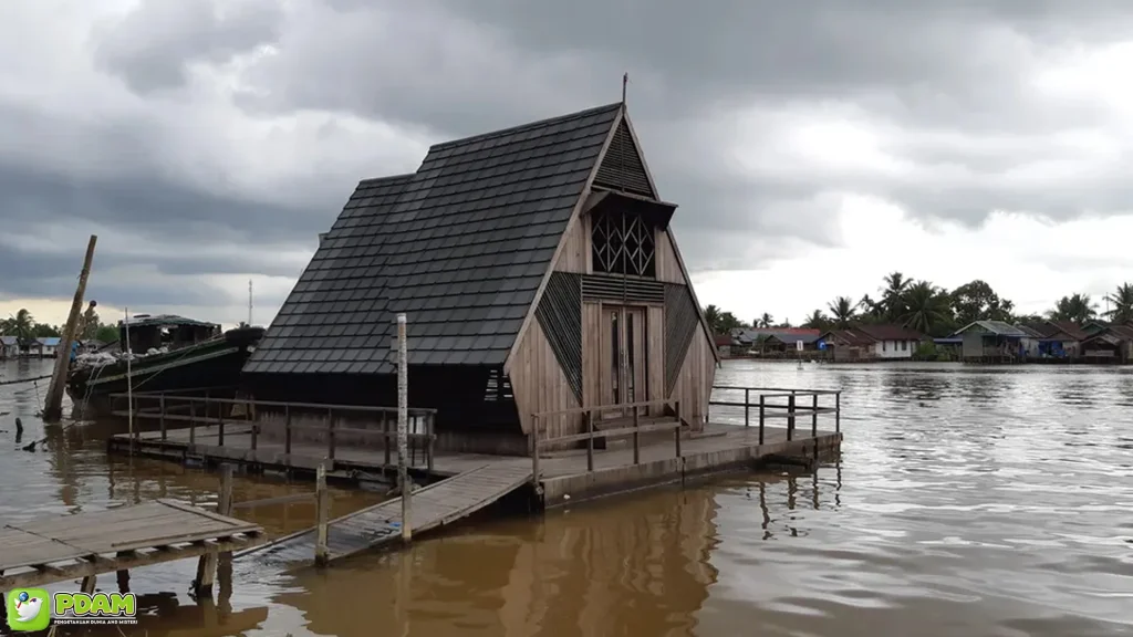 4 Tanda Misteri di Rumah Adat Lanting yang Cuma Orang Berani 1 4 Tanda Misteri di Rumah Adat Lanting yang Cuma Orang Berani