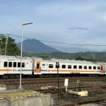 Stasiun Ketapang: 5 Mitos Misteri yang Beredar di Kalangan Warga 4 Stasiun Ketapang: 5 Mitos Misteri yang Beredar di Kalangan Warga