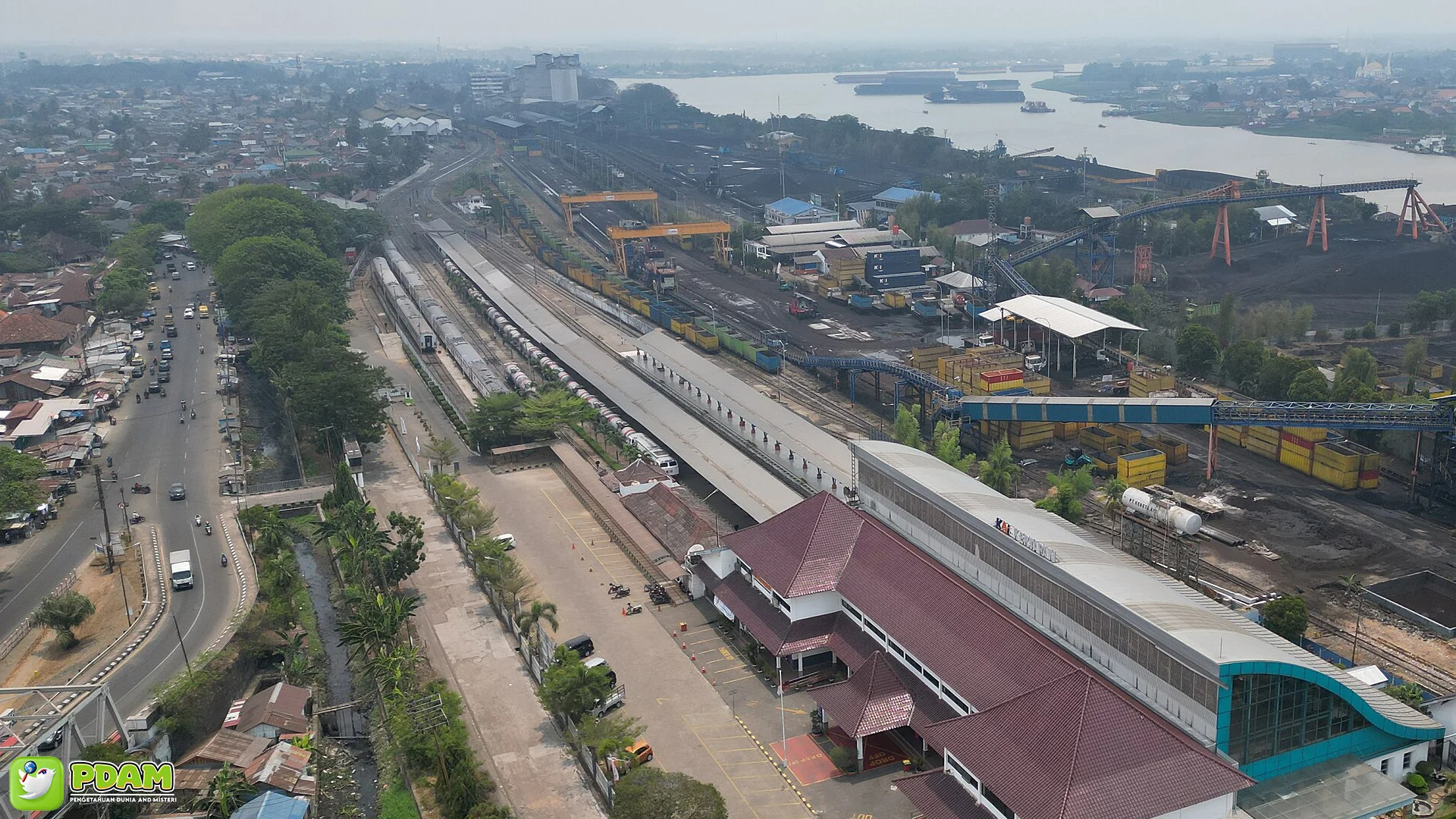 5 Alasan Mengapa Stasiun Kertapati Jadi Tempat Penuh Misteri