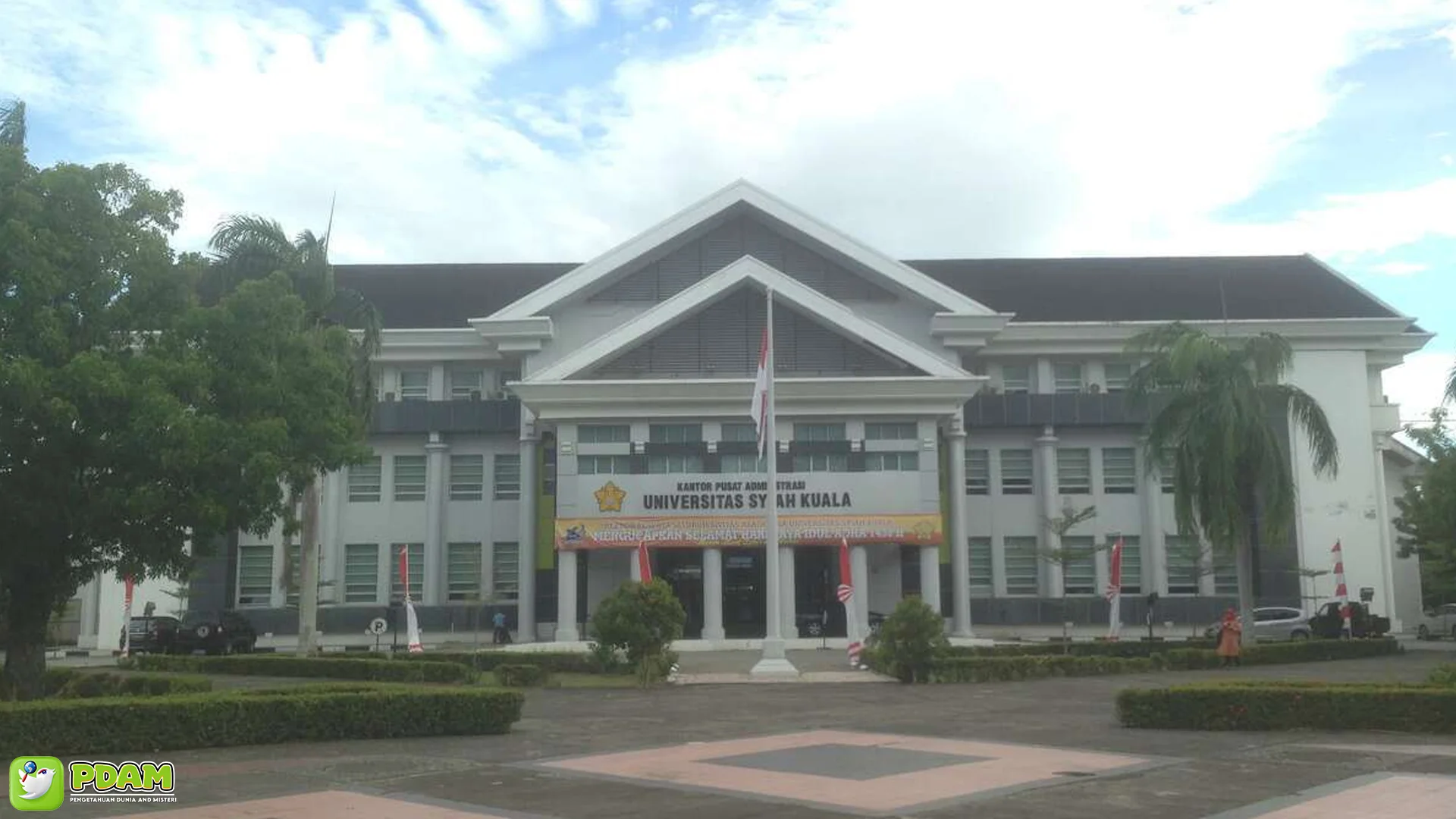 Konon Ada 5 Koridor Misteri di Kampus Unsyiah yang Dihindari Saat Magrib 2 Konon Ada 5 Koridor Misteri di Kampus Unsyiah yang Dihindari Saat Magrib