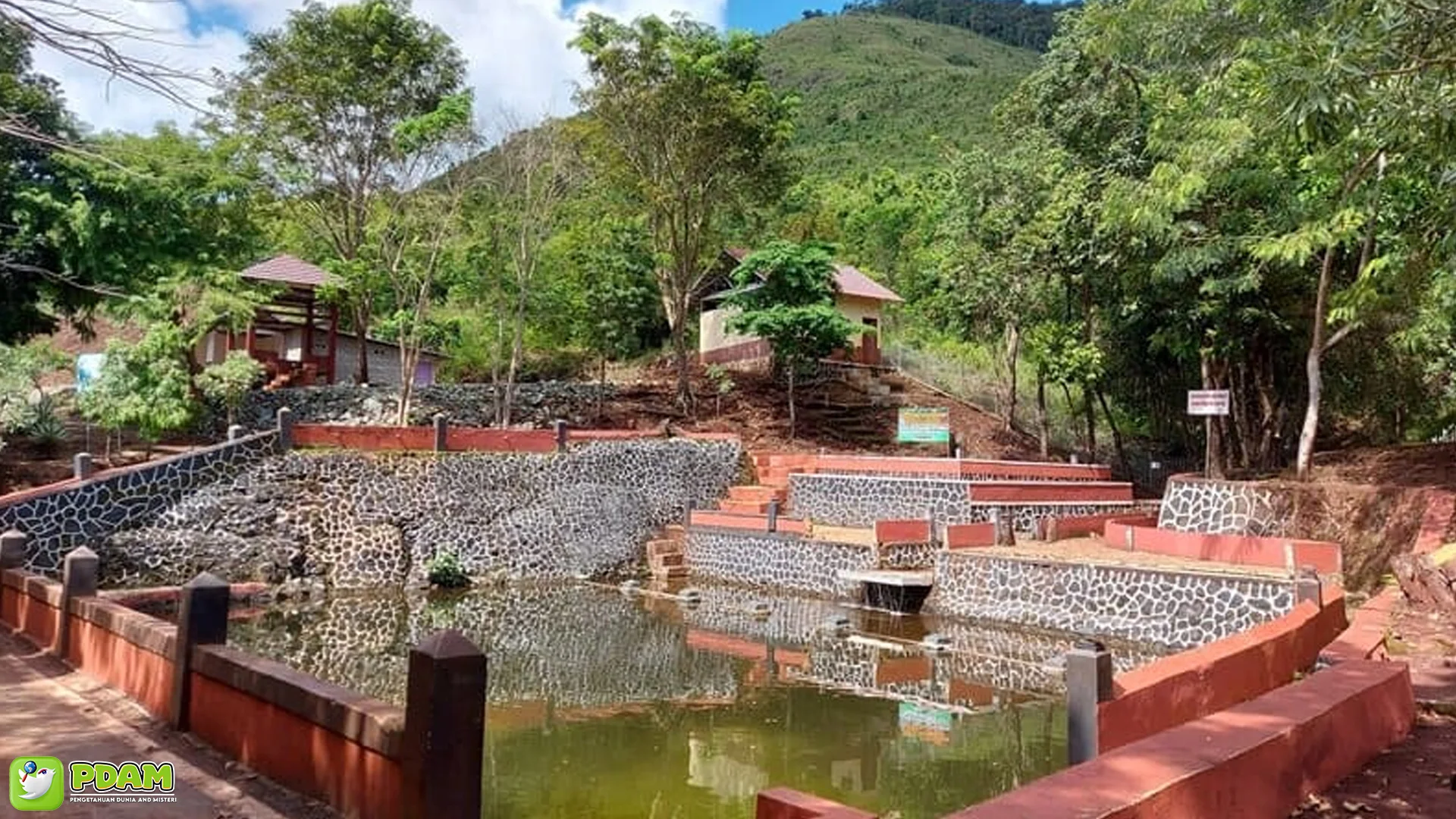 Legenda Benteng Adam Ungkap 5 Malam Paling Angker di Tahura 1 Legenda Benteng Adam Ungkap 5 Malam Paling Angker di Tahura