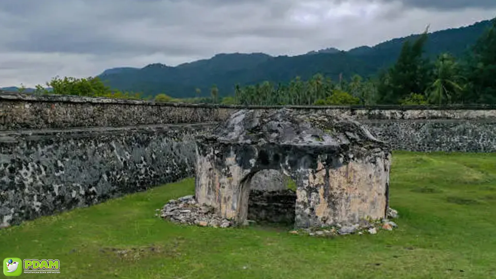 Ngulik 5 Misteri Benteng Indra Patra Kerajaan Hindu Aceh Kuno