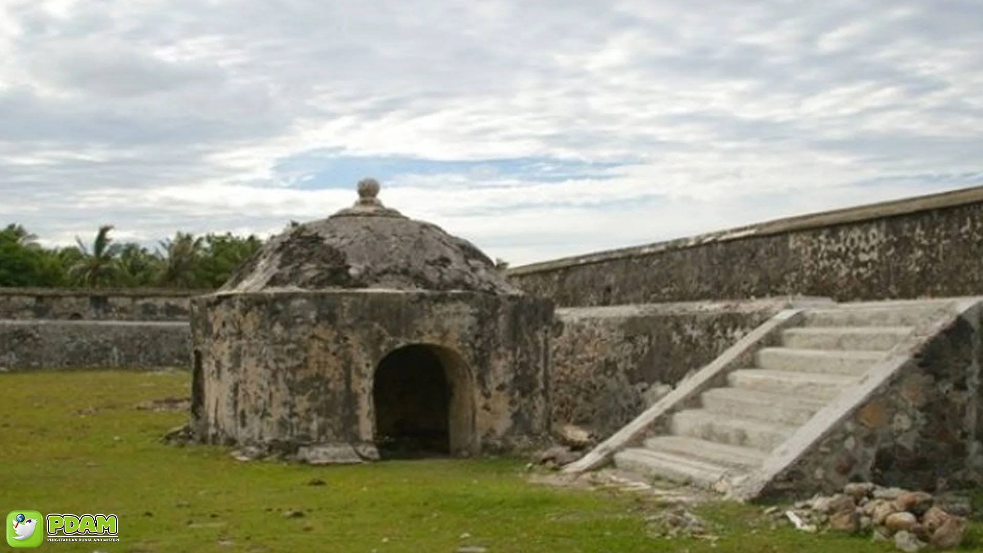 Ngulik 5 Misteri Benteng Indra Patra Kerajaan Hindu Aceh Kuno